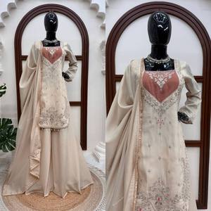 Ensemble Kurti en tissu Simmer avec broderie à sequins, pantalon palazzo uni à taille élastique et dupatta en dentelle à bordure sur quatre côtés IGX 6065 - Product Image 5