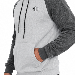 Sudadera con Capucha Oversize Gris Personalizada con Manga Raglán, de Algodón Grueso y Forro Polar, Estilo Casual Urbano, OEM, Marca Privada, para Invierno - Product Image 6
