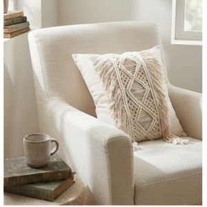 Housses de coussin décoratives en tissu synthétique durable, faciles d'entretien, design élégant, utilisation longue durée pour la maison moderne et le salon - Product Image 4