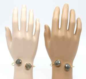 Brazalete y Pulsera con Doble Piedra en Forma de Pera y Lágrima |   Joyería de Piedras Preciosas de Oro con Certificación IGI Vintage |   CREACIONES HARI OM - Product Image 4