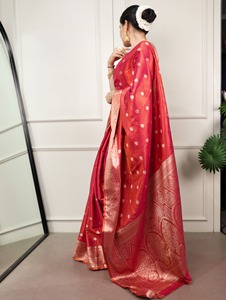 Sari Kasavu ethnique traditionnel indien avec tissage Zari, matériaux recyclés, pour les occasions de mariage, vêtements pour femmes toutes saisons - Product Image 2