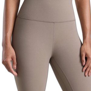 Pantalons de yoga et leggings de sport blancs sexy pour femmes, idéaux pour l'entraînement et le fitness - Product Image 2