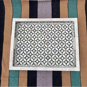 Plateau de service pliable classique en osier tressé, finition brossée, décoratif, durable, fait main, respectueux de l'environnement, pour salon, de l'exportateur indien - Product Image 4