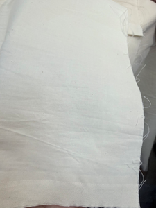Tissu en Coton 100% en Gros, Largeur 320cm, Tissage Uni, Poids Moyen, Gris Brut Non Blanchi, pour Matelas et Textiles de Literie - Product Image 3