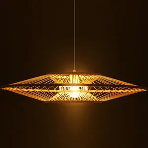 Luminaire suspendu en rotin naturel tissé pour la décoration du plafond de la maison, éclairage intérieur et design d'intérieur - Product Image 3