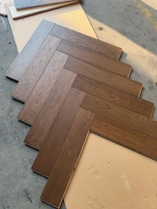Parquet en bois d'ingénierie moderne à clipser, résistant à l'eau pour l'extérieur, installation au-dessus du niveau du sol - Product Image 5