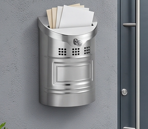 Boîte aux lettres murale élégante en métal galvanisé avec serrure à clé et accès frontal pour un rangement sécurisé des courriers - Product Image 3