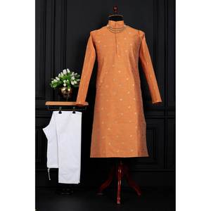ATTRACTIF JACQUARD IMPRIMÉ TRAVAIL HOMME KURTA PYJAMA Achkan Bandhgala Sherwani - Product Image 1