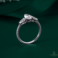 Bague de fiançailles en diamant de culture en forme de poire, trois pierres, pavé de diamants latéraux, plaqué or massif, bague de mariage de luxe pour femme