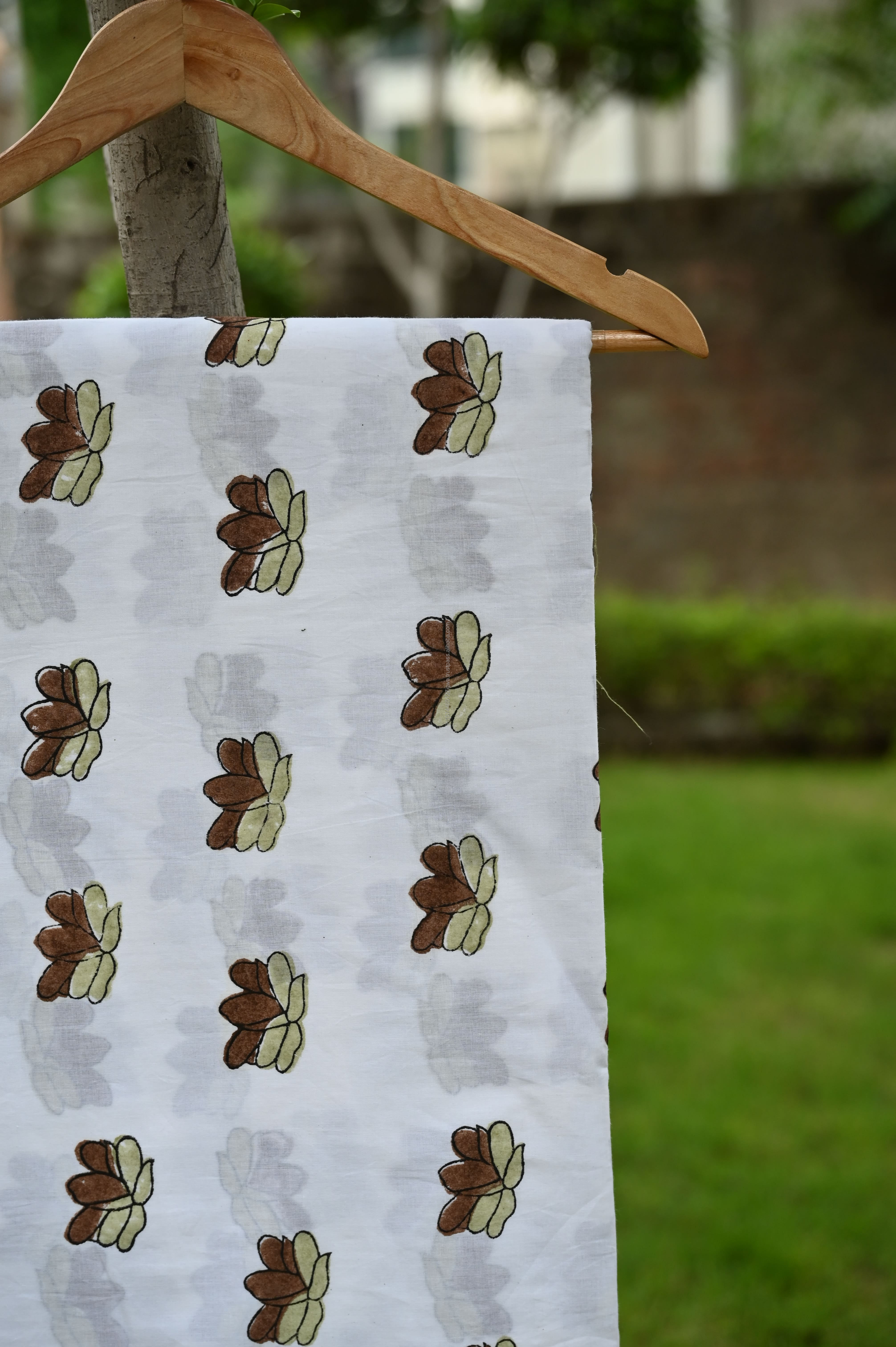 ตามที่แสดงในภาพ