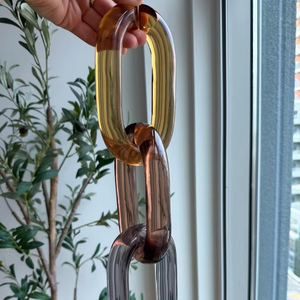 สร้อยคอไม้สไตล์สปอร์ตแบบยุโรปและอเมริกาประดับมุกและเพชร กลิ่นหอมสีแดง ดีไซน์เฉพาะกลุ่ม ระดับไฮเอนด์ สำหรับทั้งชายและหญิง - Product Image 1