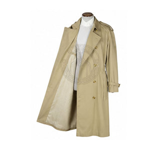 Trench-coat sur mesure, reproduction authentique, avec doublure confortable, larges revers et coupe longue. - Product Image 4