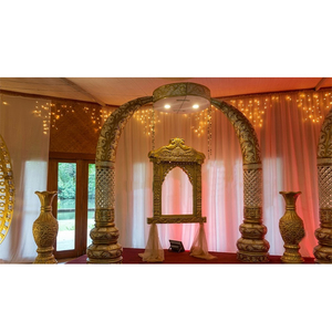 Decoración Moderna para Entrada de Boda Estilo Indio Real, Paneles de Fondo para Escenario de Boda Ligeros y Personalizables con Lámparas, Boda Moderna - Product Image 1