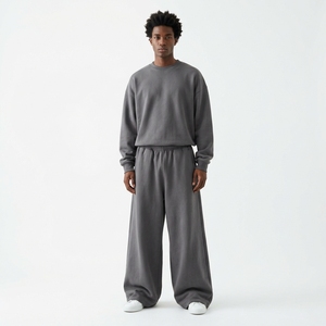 Conjunto de Chándal Personalizado de Algodón Grueso para Hombre, Pantalones Anchos y Sudadera Oversize, Conjunto de Dos Piezas - Product Image 1