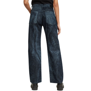 Jeans en denim rétro bleu pour femmes, coutures contrastées, coupe décontractée, abrasion douce, vente en gros - Product Image 4