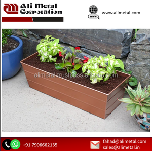 Jardinière en métal galvanisé Urban Oasis pour jardin de ferme Décoration extérieure intérieure et entièrement personnalisée - Product Image 4