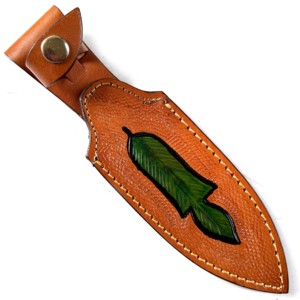 Funda de cuero pintada a mano de alta calidad, hecha en fábrica, para cuchillos de hoja fija. - Product Image 1