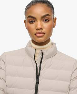 Chaqueta Premium Acolchada para Mujer, para Invierno, Informal, para Uso en Exteriores, Resistente al Viento, con Cierre de Cremallera y Bolsillos Laterales - Product Image 5