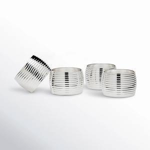 Anneau de serviette rond en métal argenté, parfait pour une utilisation quotidienne, pour la mise en place de tables, la restauration, les restaurants et les hôtels, provenant d'Inde. - Product Image 6