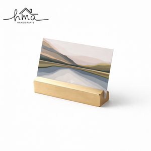 Porta Tarjetas de Visita de Madera Curvada Marrón con Base Esférica Dorada, Soporte de Exhibición de Tarjetas de Escritorio con Forma de Media Luna Minimalista - Product Image 2