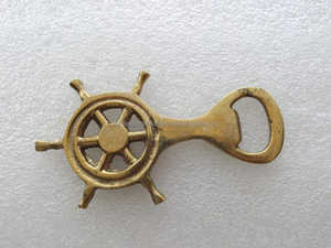 Brass <b>Ship</b> <b>Wheel</b> Tabletop Bottle Opener-Solid Frame Ergonomic Beverage Tool for Luxury Resorts & Fine Dining Operations - Product Image 1