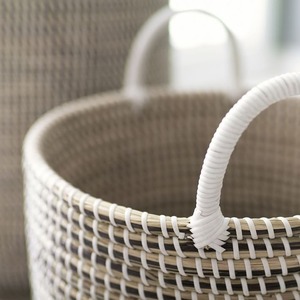 Commercial Grade Seagrass Handmade Eco-Friendly Rustic Round Storage Organizer Basket for Home & Laundry Use-Wholesale Supplier - Product Image 3