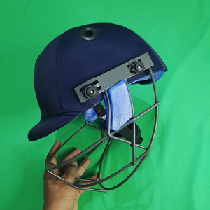 Casco de Cricket Promocional de Alta Calidad para Entrenamiento al Aire Libre, Casco de Bateo de Cricket con Rejilla Metálica de Seguridad - Product Image 2