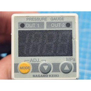 Nagano Keiki ZT67 <b>Electronic</b> Pressure Transmitter <b>Used</b> As Is Legacy Semiconductor Equipment Parts - Product Image 1