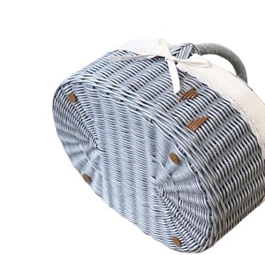 Caja de Regalo Premium para Boda con Forro de Encaje, Color Azul Grisáceo, con Doble Tapa, Base Protectora con Pernos, Cesta de Mimbre para Picnic - Product Image 2
