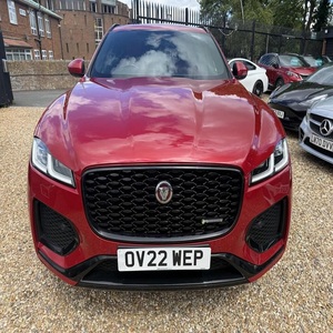 BONNE AFFAIRE 2022 F-PACEE 2.0 P400E 17.1KWH R-DYNAMIC S AUTO AWD EURO 6 5DR - Product Image 1