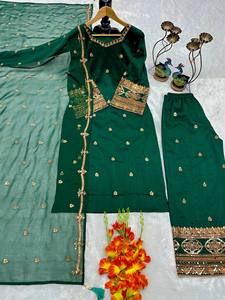 Elegant Dark Green Embroidered <b>Kurti</b> Palazzo Set with Dupatta for Women Designer Party Wear Ethnic Suit with Zari & Thread Work - Product Image 3