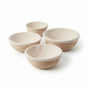 Panier de levage pour pain en rotin naturel fait main, banneton pour levain avec doublure en tissu, tissé à la main, fournisseur en gros - Product Image 1