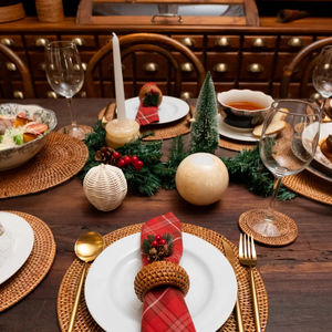 Anneau de serviette décoratif en rotin naturel fait main, style rustique, pour décoration de table de salle à manger, mariage, fête, événement, fournisseur d'articles de table - Product Image 5