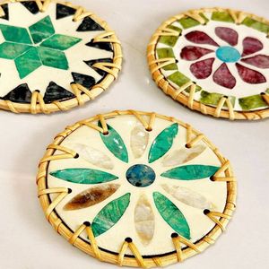 Juego de Posavasos de Mimbre y Ratán Hechos a Mano, Aislantes, para Tazas de Té, Coloridos, para Hoteles y Restaurantes - Product Image 1