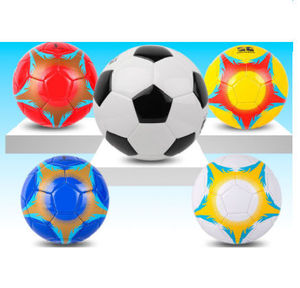 ลูกฟุตบอลแบบคลาสสิก ดีไซน์แผ่นลายแบบพิเศษ หลายสี ทนทาน ทำจากหนัง PU เหมาะสำหรับฝึกซ้อมและแข่งขัน ขนาดมาตรฐานอย่างเป็นทางการ มีจำหน่ายจำนวนมาก - Product Image 4