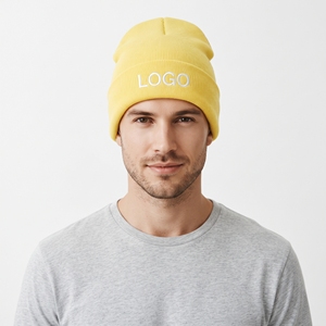 Gorro de Punto Acrílico Personalizado Unisex Amarillo con Bordado, Gorro de Invierno Cálido, Gorro de Esquí Transpirable y Suave para Exteriores con Bufanda - Product Image 1