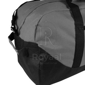 Top Selling Pakistan Made Nylon Zipper <b>Duffel</b> <b>Bags</b> Best Material Good Quality Nylon Zipper <b>Duffel</b> <b>Bags</b> - Product Image 5