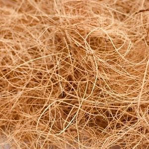 Fibre de coco séchée de couleur brun doré provenant de l'emballage de balles de fibre de coco crue-Ms. Florence - Product Image 3