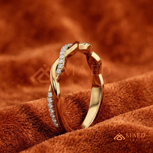 แหวนแต่งงานเพชรทองคำ 18K ลายเถาวัลย์บิดเกลียว |   แหวนเพชรเลี้ยงในห้องปฏิบัติการแบบถักลายอินฟินิตี้ |   แหวนมอสซาไนต์สำหรับวันครบรอบ - Product Image 2
