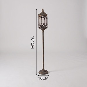Grand chandelier en laiton sur pied, idéal pour le salon, la chambre et la décoration intérieure, éclairage d'ambiance sur pied, provenance Inde - Product Image 2