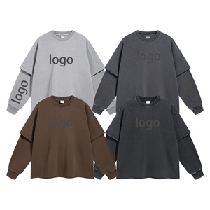 T-shirt à double manche superposée pour homme, gris foncé, avec logo imprimé, manches courtes superposées avec manches intérieures longues noires - Product Image 1