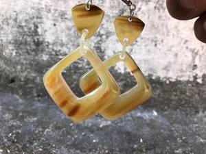 ZONE HANDICRAFTS - Pendientes Artesanales de Cuerno de Búfalo Rústico, Forma Natural, Joyería Moderna para Mujer, Regalo de Navidad, Boda, Negocios - Product Image 1