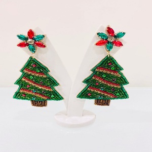 Boucles d'oreilles uniques en perles de graines de riz de Noël Boucles d'oreilles sans nickel pour la saison des vacances - Product Image 1