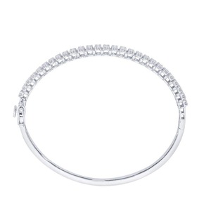 Bracelet scintillant en diamant, best-seller, élégant, bijoux pour femmes, pour fiançailles, fêtes et collection de mode, en vente - Product Image 4