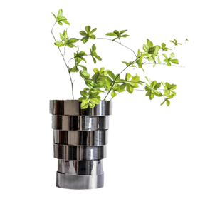 Vase à fleurs en métal poli argenté, style unique, aspect royal, décoration moderne pour la maison, le jardin, les mariages et les tables. - Product Image 5