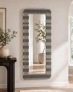 Cadre de miroir décoratif en argent fait main de qualité supérieure pour salon moderne, chambre, bureau, hôtel, disponible au prix d'exportation - Product Image 6