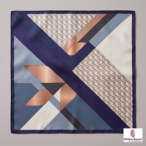Écharpe bandana haut de gamme en tissu léger, service de marque blanche, fabricant de textiles sur mesure OEM ODM, produits textiles personnalisés de Bali - Product Image 1