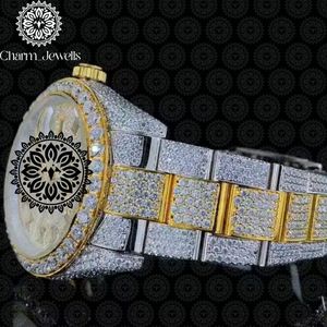 นาฬิกาข้อมือผู้ชายสุดหรู Charm ขนาด 40 มม. ตัวเรือนและสายสแตนเลสสตีลชุบทอง ประดับเพชร ระบบอนาล็อก กลไกจักรกล ปุ่มกด - Product Image 6