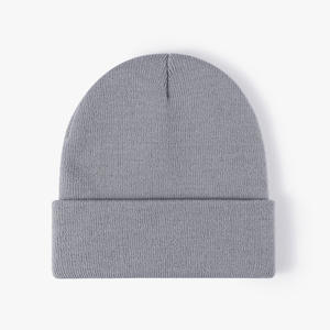 Bonnet brodé personnalisé avec logo et visière, 100 % acrylique léger, de l'usine de chapeaux brodés sur mesure pour les marques de mode américaines - Product Image 4