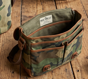 Sac bandoulière vintage en toile Regal Three Llc avec fermeture à rabat, motif camouflage, utilisation toutes saisons, sacs messager camouflage - Product Image 2